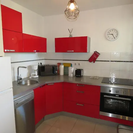Sete: Superbe T2 52m² Avec Parking, Clim, Wifi - Fr-1-472-169 Apartment Sete